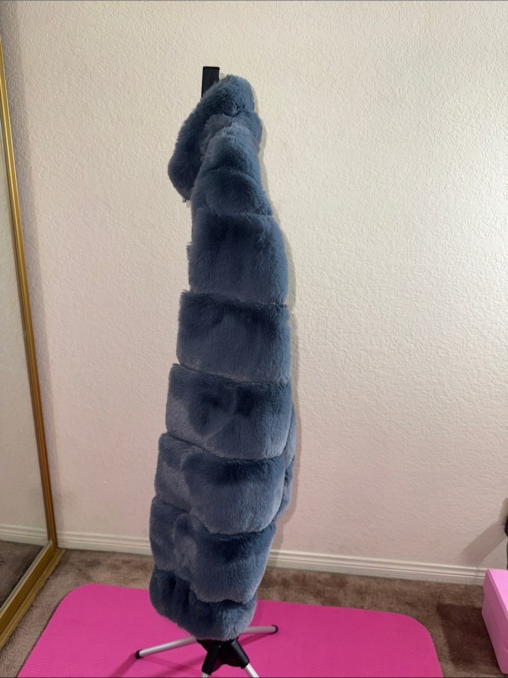 Calvin Klein Plush Blue Faux Fur Teddy Jacket - Picture 5 of 9